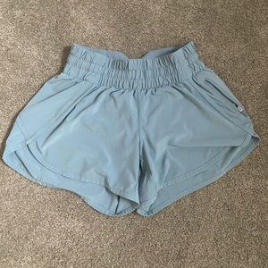 Lululemon shorts size 4